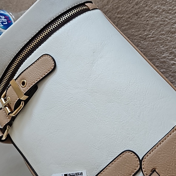 Spring Purse - Picture 5 of 6